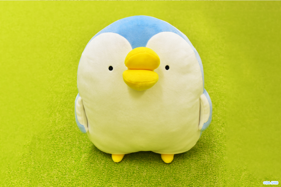 SNSで話題の『あのとり。』がBIGぬいぐるみになりました！｜トピックス